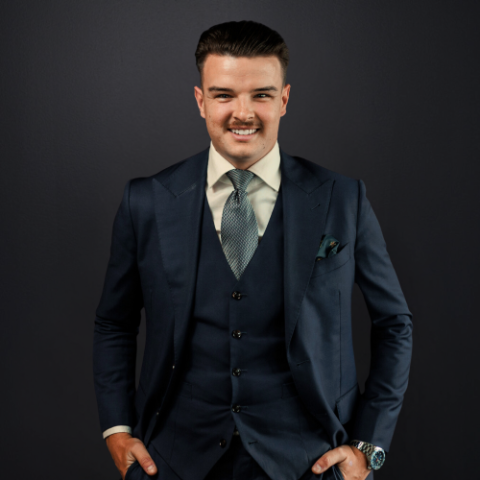 agent headshot