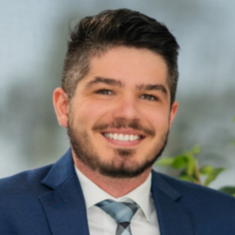 agent headshot