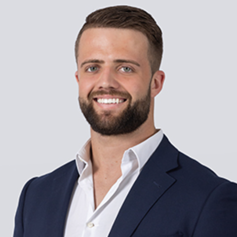 agent headshot