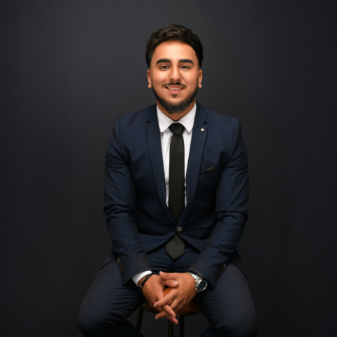 agent headshot