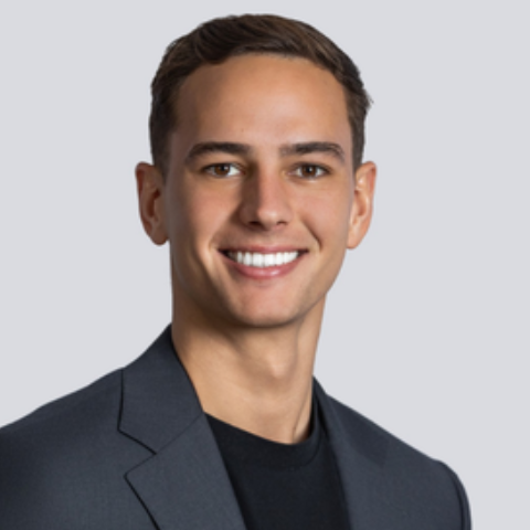 agent headshot