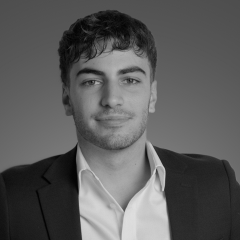agent headshot