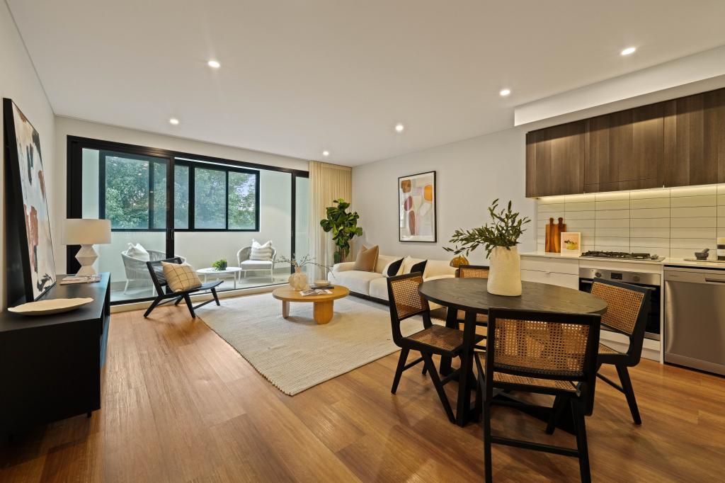 208/9 WEYLAND ST, PUNCHBOWL, NSW 2196