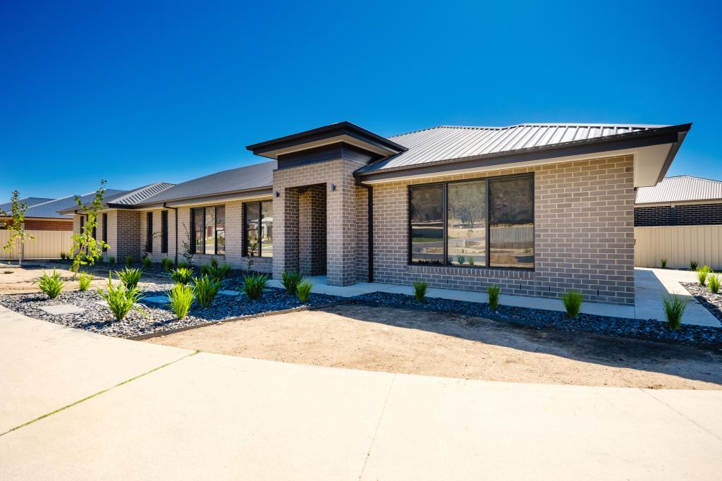 89 AXFORD BVD, WODONGA, VIC 3690