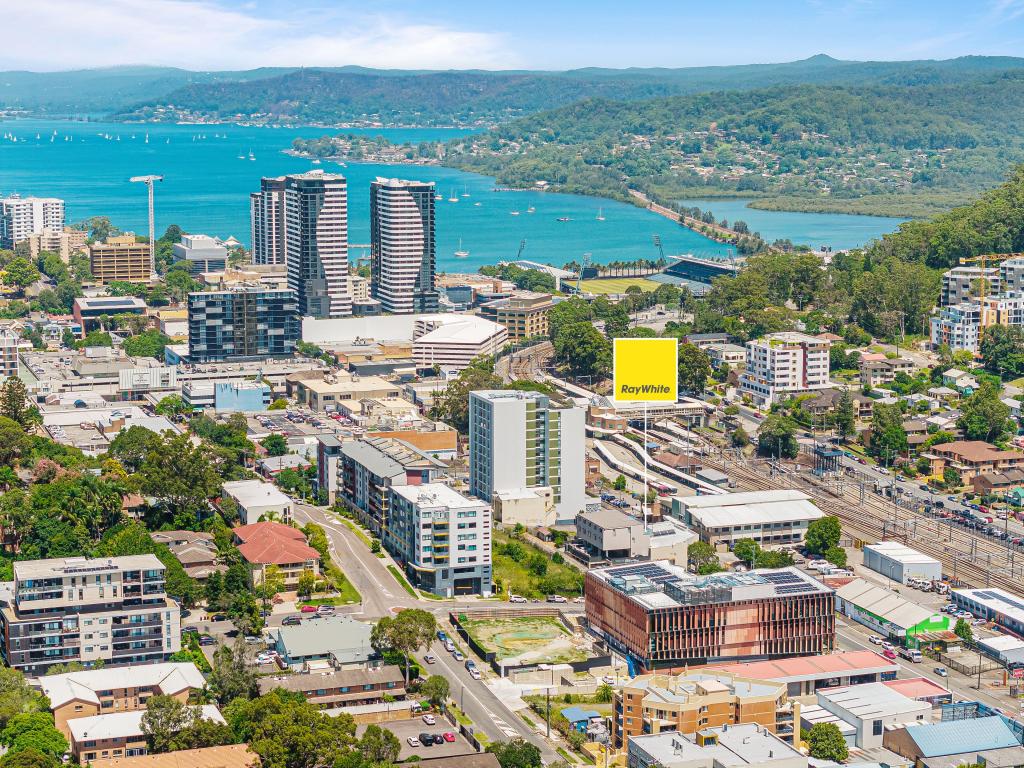 1/293-295 Mann St, Gosford, NSW 2250