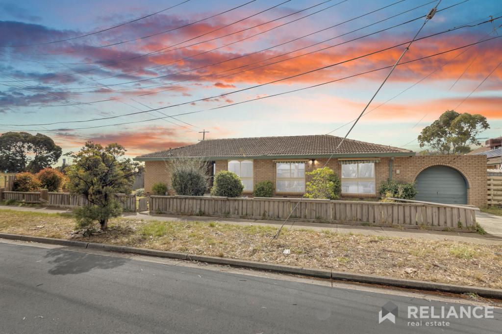 19 Lang Rd, Melton South, VIC 3338