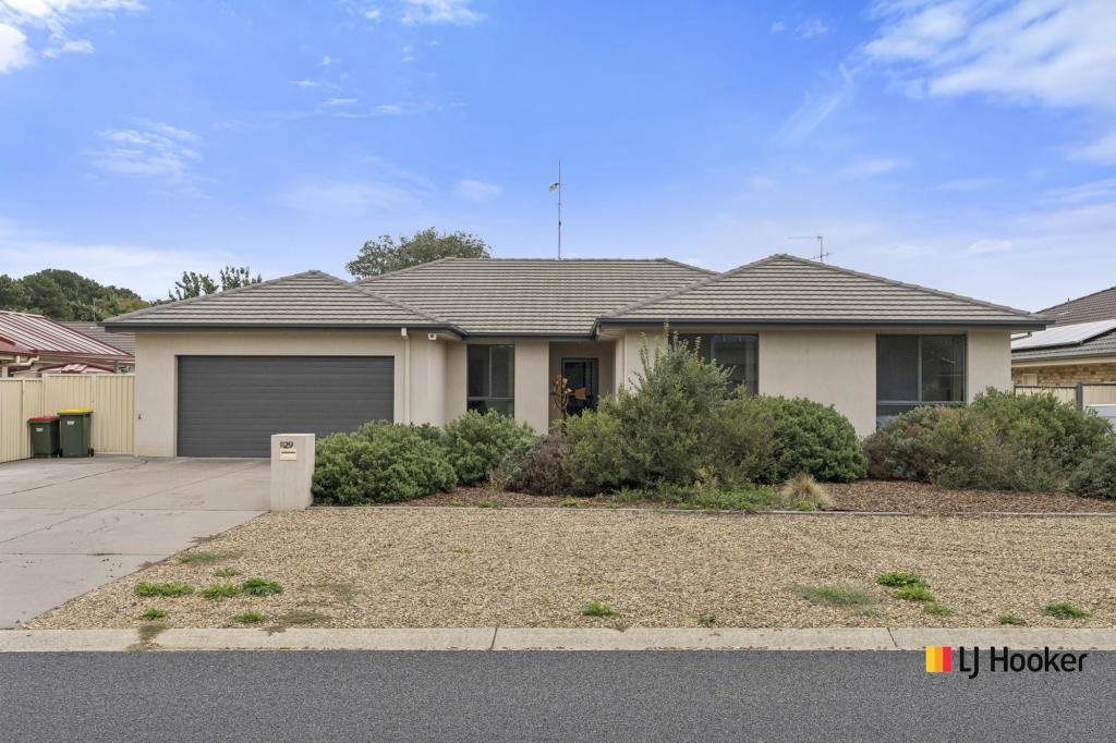 29 Day Cct, Bungendore, NSW 2621