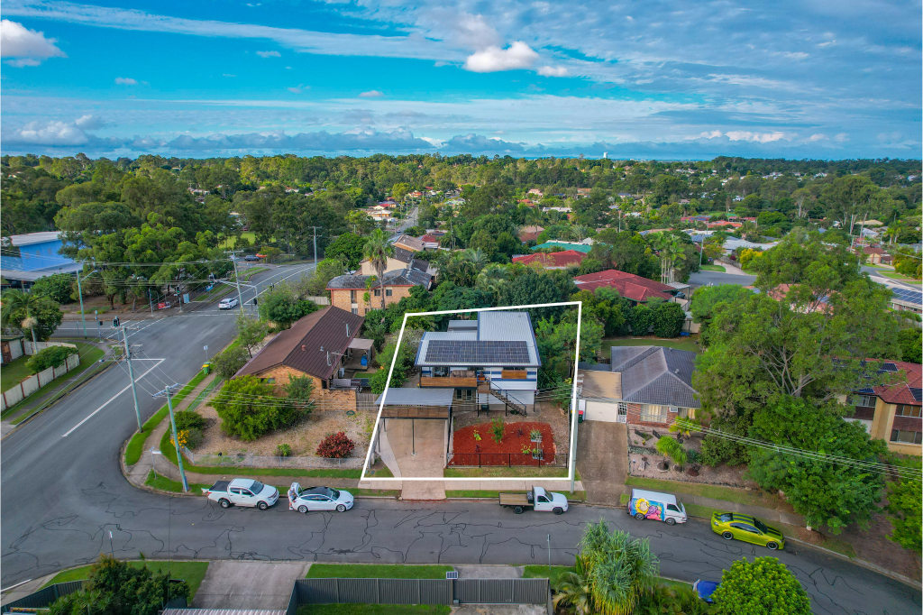 3 Saint Ives St, Petrie, QLD 4502