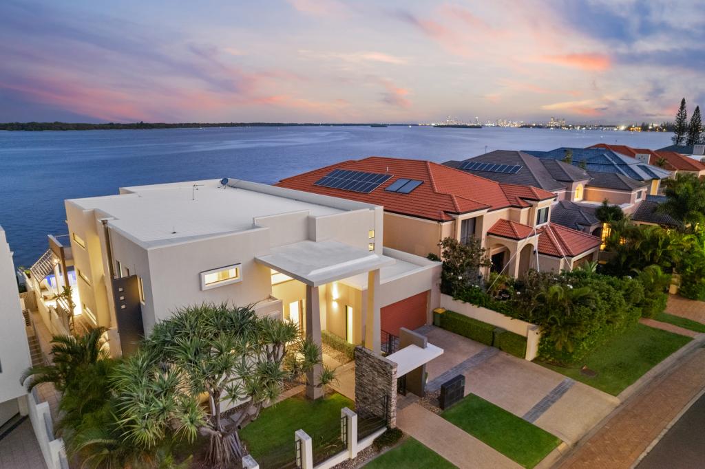 57 The Peninsula, Paradise Point, QLD 4216