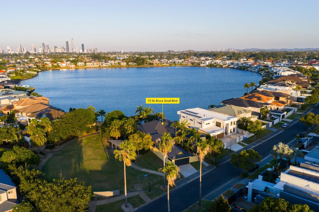 72 Sir Bruce Small Bvd, Benowa, QLD 4217