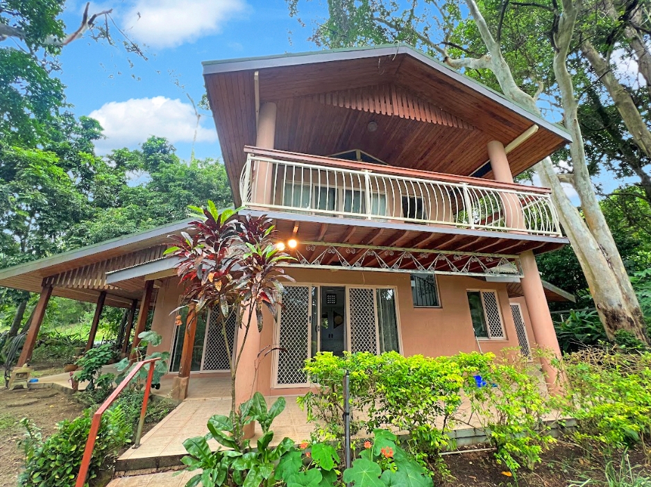 1 Ellison St, Clifton Beach, QLD 4879