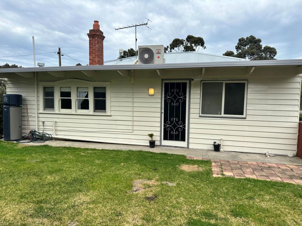 17a Russell St, Lethbridge, VIC 3332