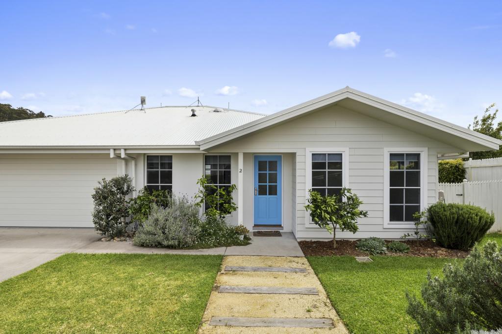 2 & 2a Shelly Cl, Woolgoolga, NSW 2456