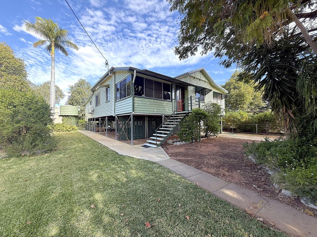 112 Wren St, Longreach, QLD 4730