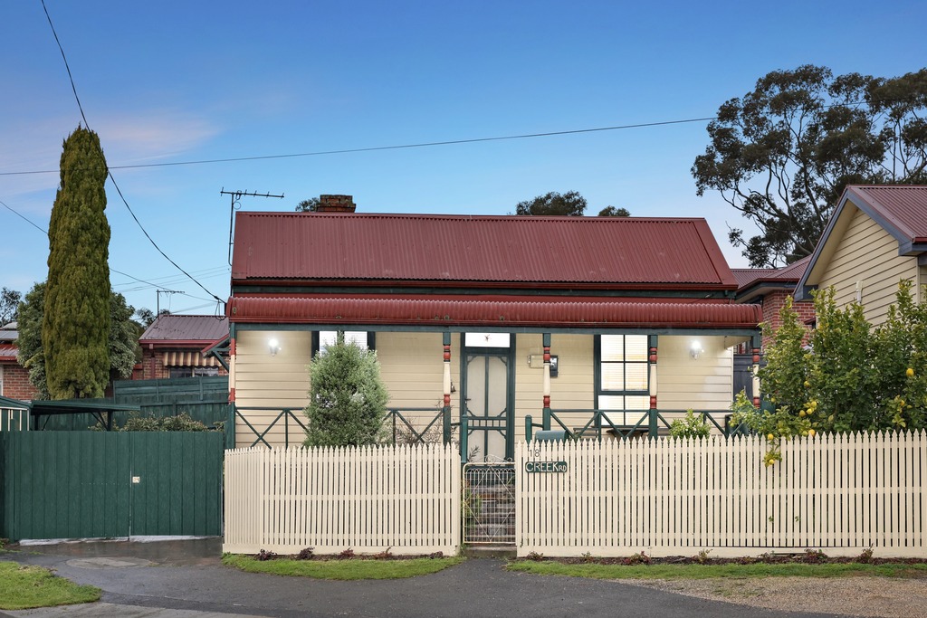 18 Creek Rd, Lilydale, VIC 3140