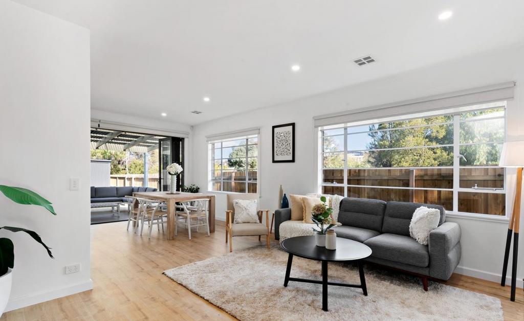 7 ST LEONARDS AVE, YARRAVILLE, VIC 3013