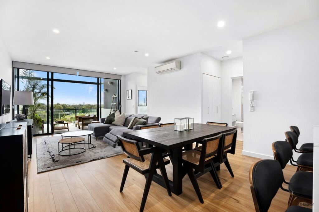 27/137 Eugaree St, Southport, QLD 4215