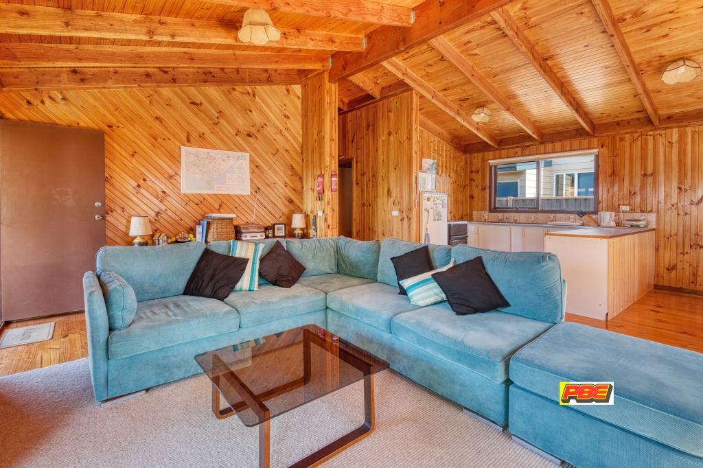11 Saturn Pde, Venus Bay, VIC 3956