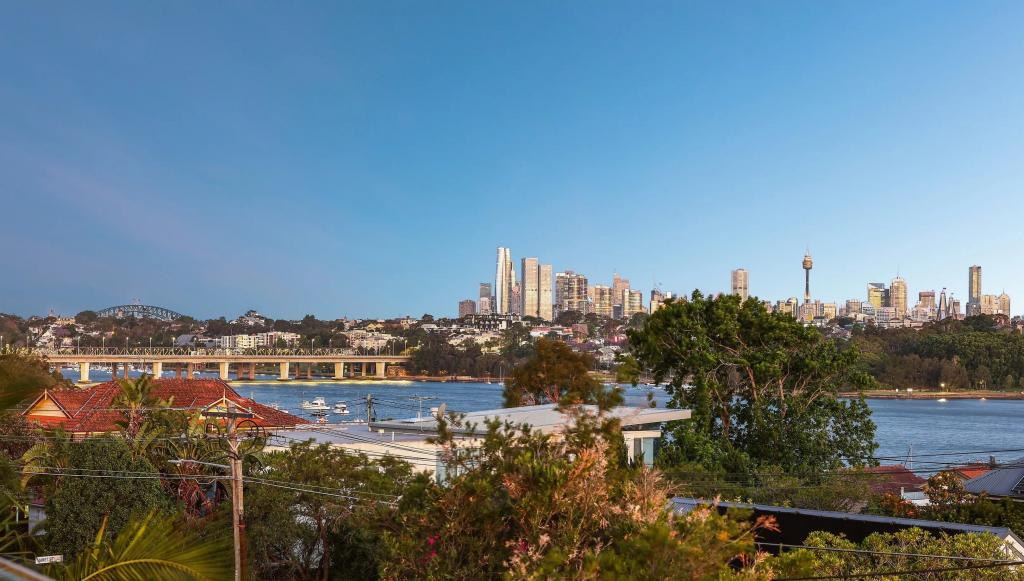 28 Clement St, Russell Lea, NSW 2046