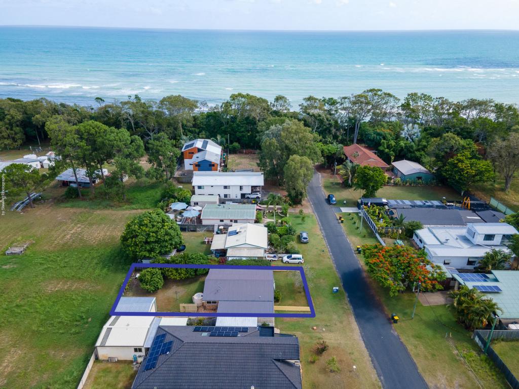 11 Ries Rd, Toogoom, QLD 4655