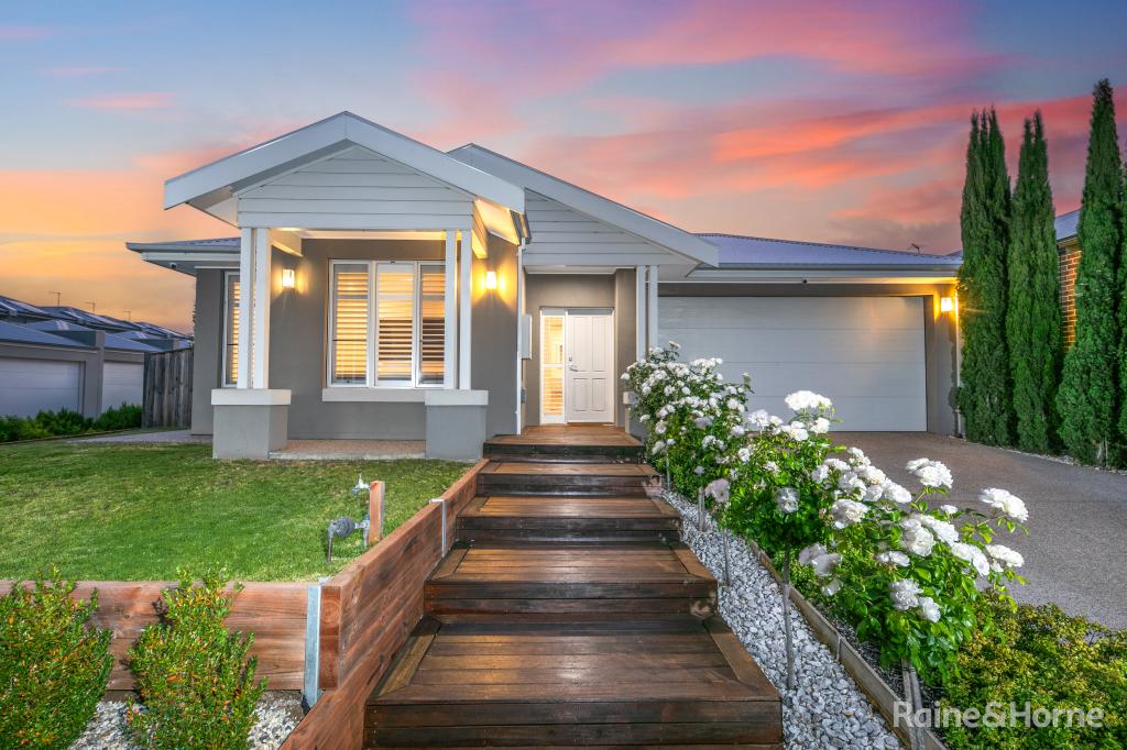 103 Rosenthal Bvd, Sunbury, VIC 3429