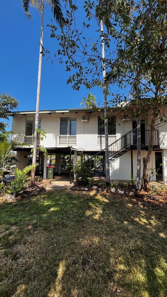24 Wearing Cres, Karama, NT 0812