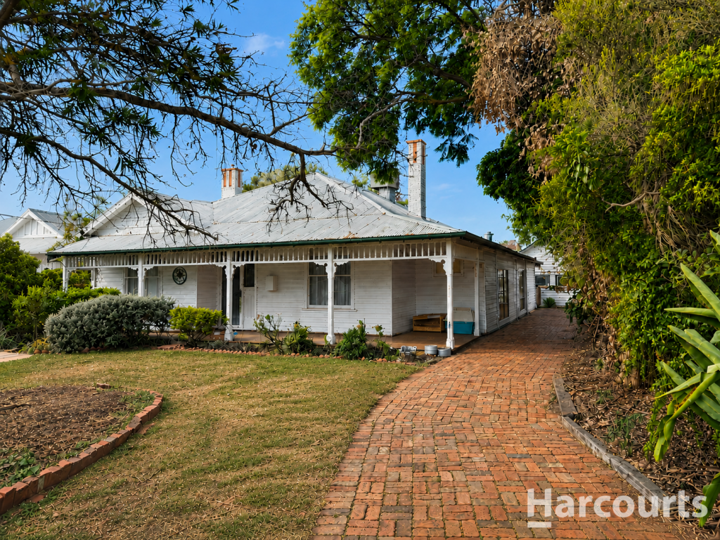 18 Dooen Rd, Horsham, VIC 3400