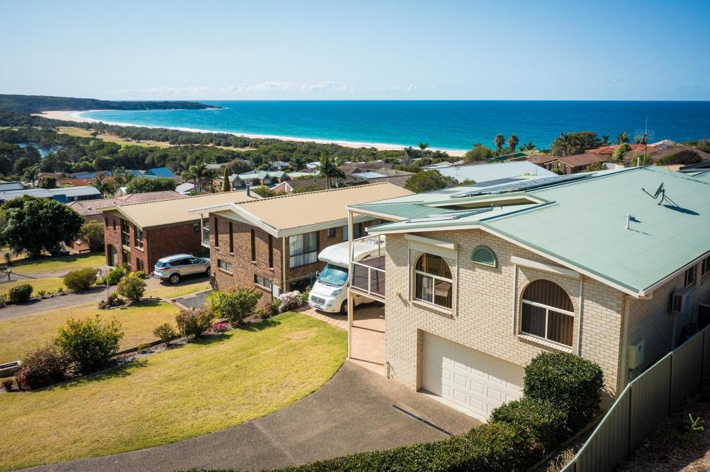 10 Caldy Pl, Tura Beach, NSW 2548