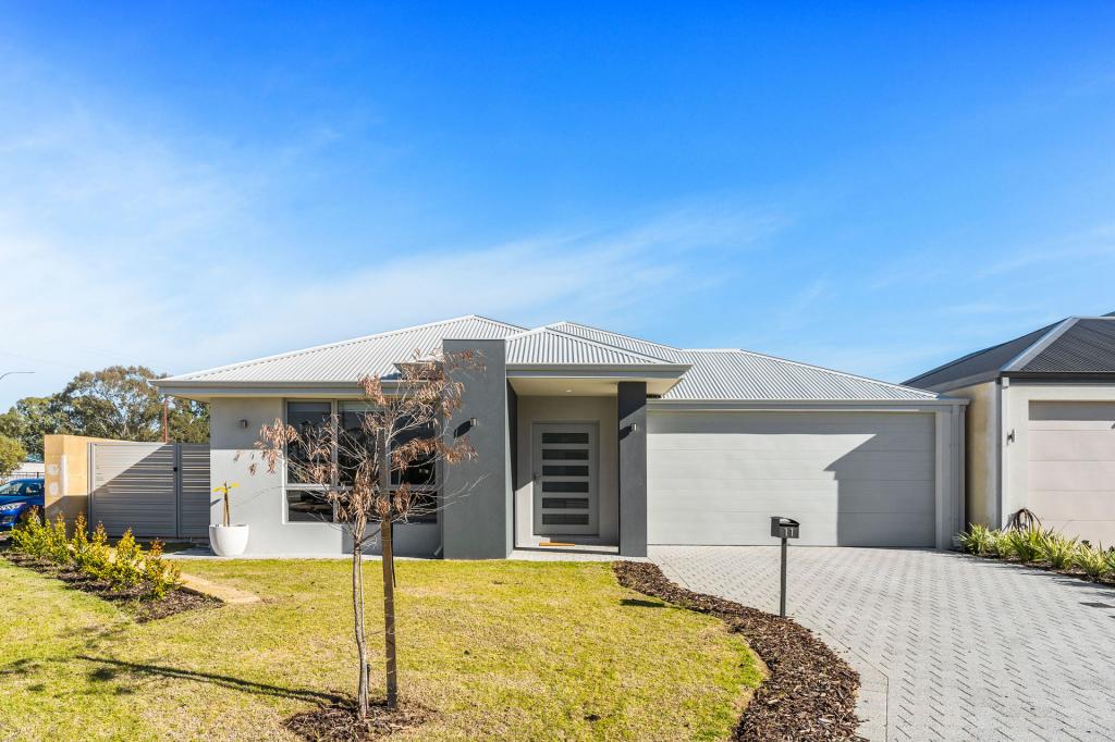 11 Vault Rd, Southern River, WA 6110