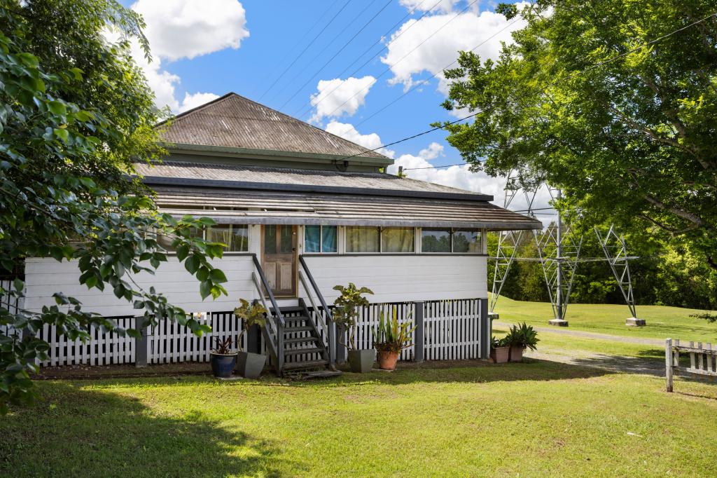 24 Hughes Tce, Gympie, QLD 4570