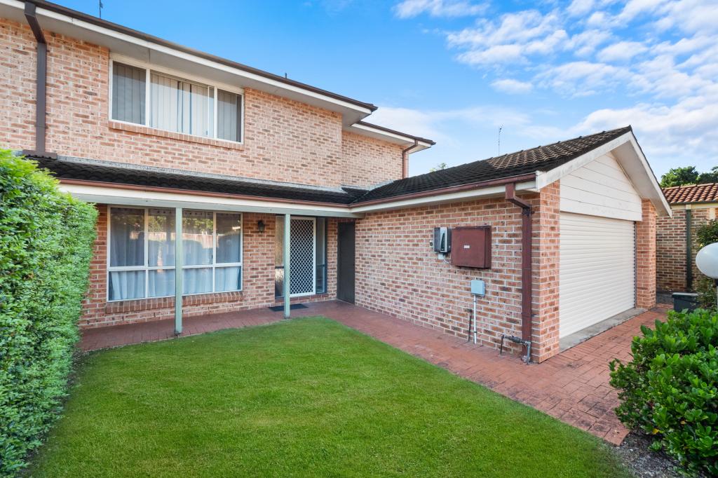 15 John Tebbutt Pl, Richmond, NSW 2753