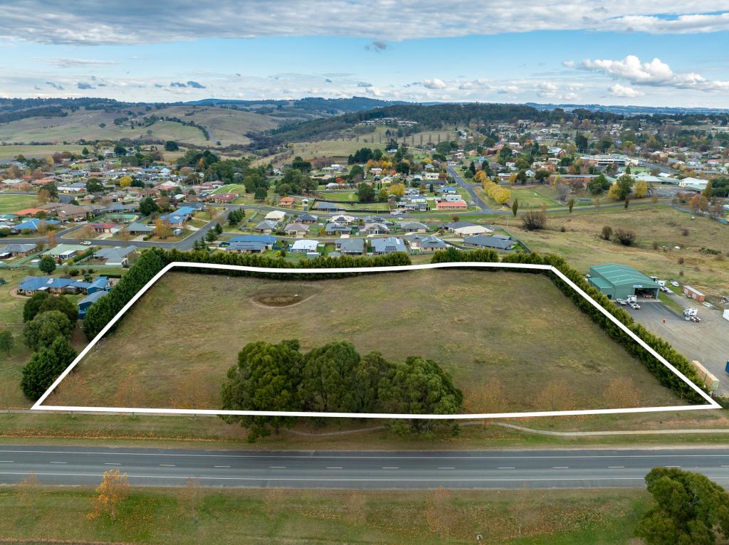 81 Albion St, Oberon, NSW 2787