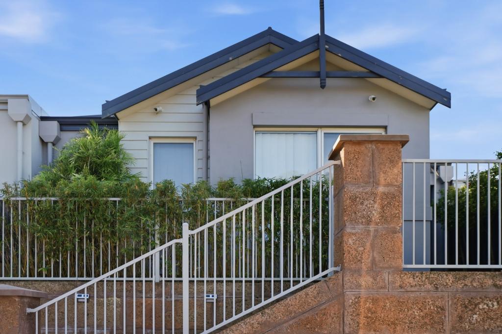 45 Cuddlepie Turn, Banksia Grove, WA 6031