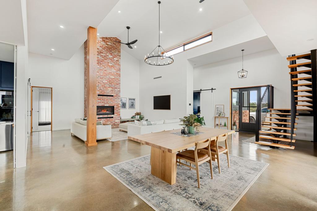 28 Midland Link Hwy, Maindample, VIC 3723