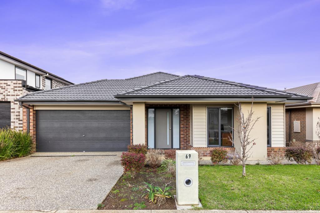 69 UNITY DR, MOUNT DUNEED, VIC 3217