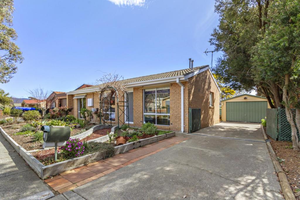 4 Wiburd St, Banks, ACT 2906