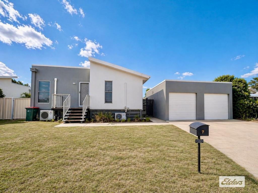 7 Lilly Cl, Emerald, QLD 4720