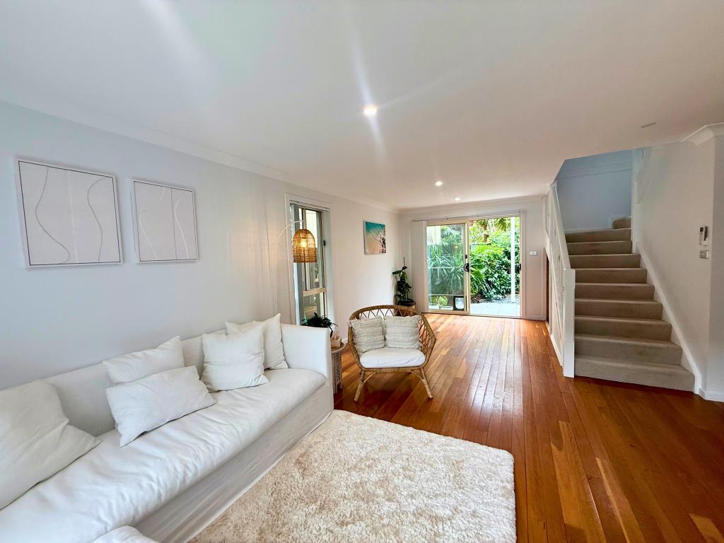 2/1 Warwick St, Blackwall, NSW 2256