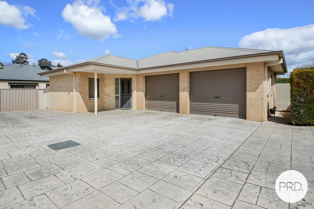 7 Bruno Pl, Lavington, NSW 2641