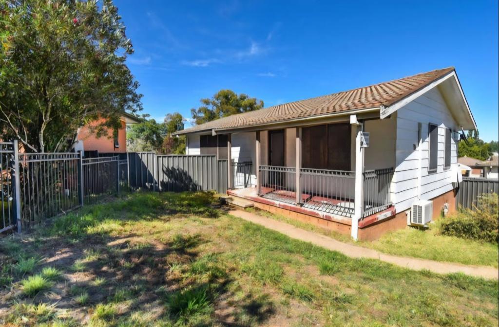38 South Tce, Orange, NSW 2800