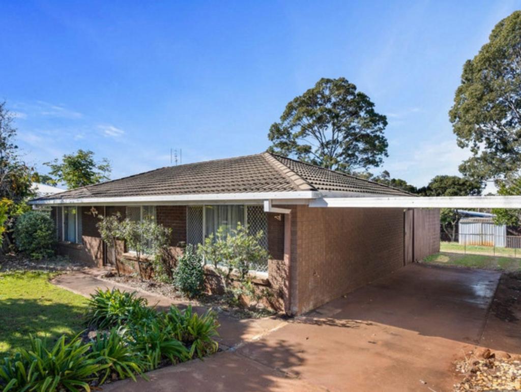 24 Noll St, Kearneys Spring, QLD 4350