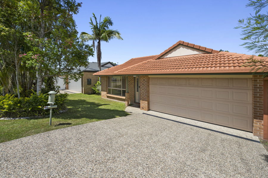 13 Macadie Way, Merrimac, QLD 4226