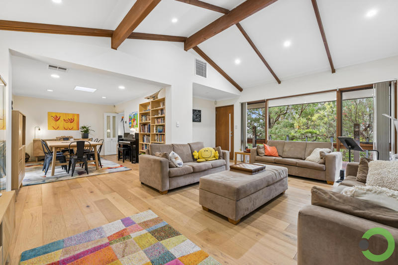 1 Chitunga Rd, Eden Hills, SA 5050