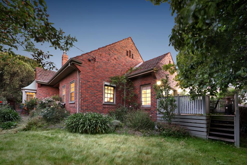 402 Barkers Rd, Hawthorn East, VIC 3123