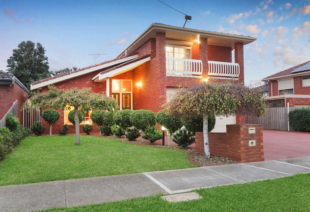 17 Erskine Ct, Greenvale, VIC 3059