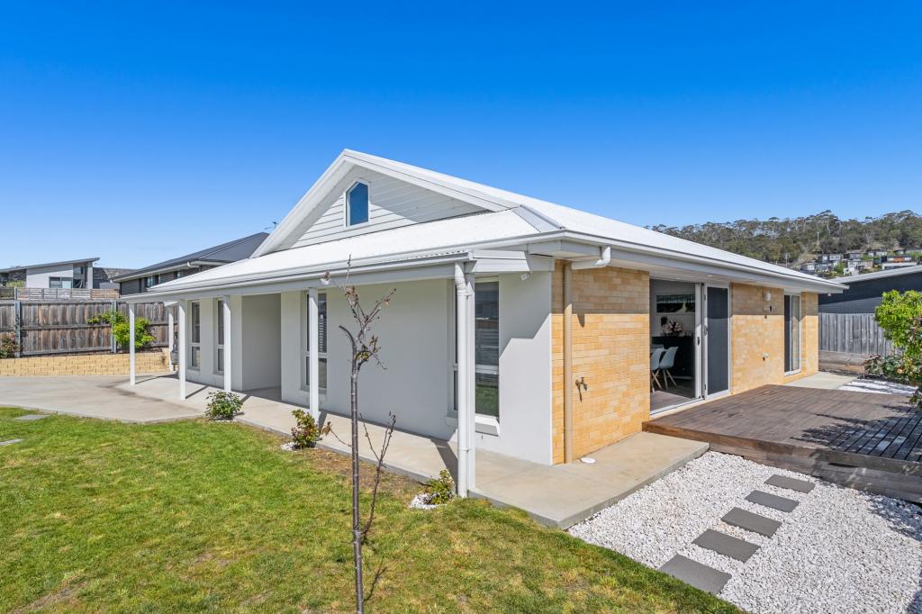 39 Burgundy Rd, Howrah, TAS 7018