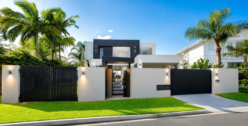 29 BLAIR ATHOL CRES, BUNDALL, QLD 4217