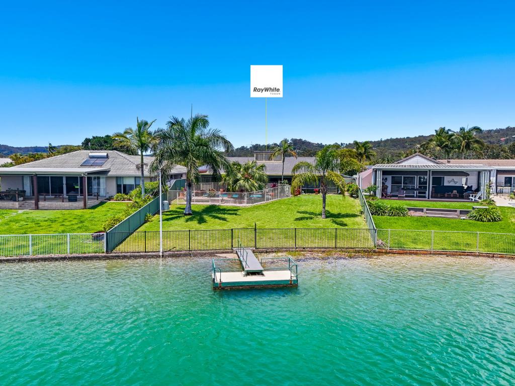 11 Cyclades Cres, Currumbin Waters, QLD 4223