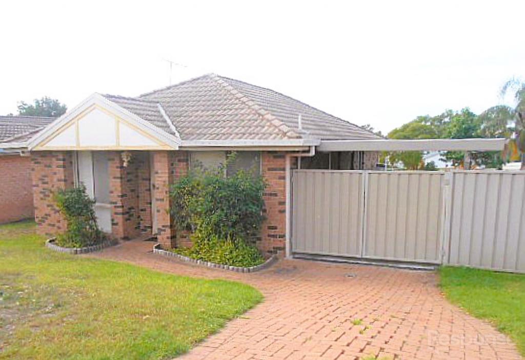 46 AQUILINA DR, PLUMPTON, NSW 2761