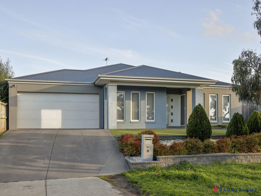 41 Grampian Bvd, Cowes, VIC 3922
